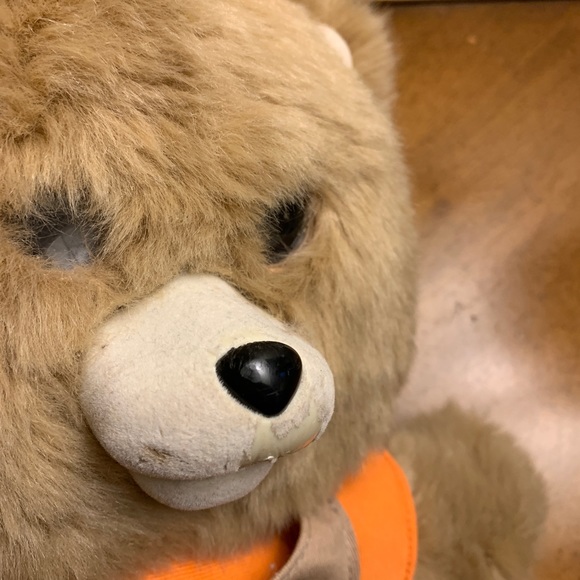 Teddy Ruxpin 2017 animatronic interactive, talking, storytelling bear. Works! - Picture 6 of 13